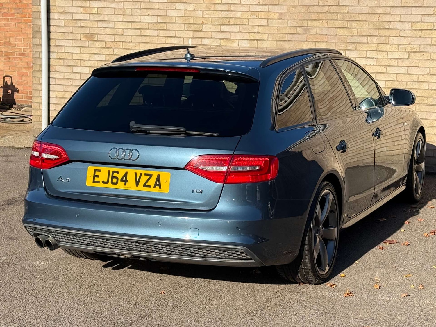 Used Audi A4 2014 for sale - 76366176: Photo 27