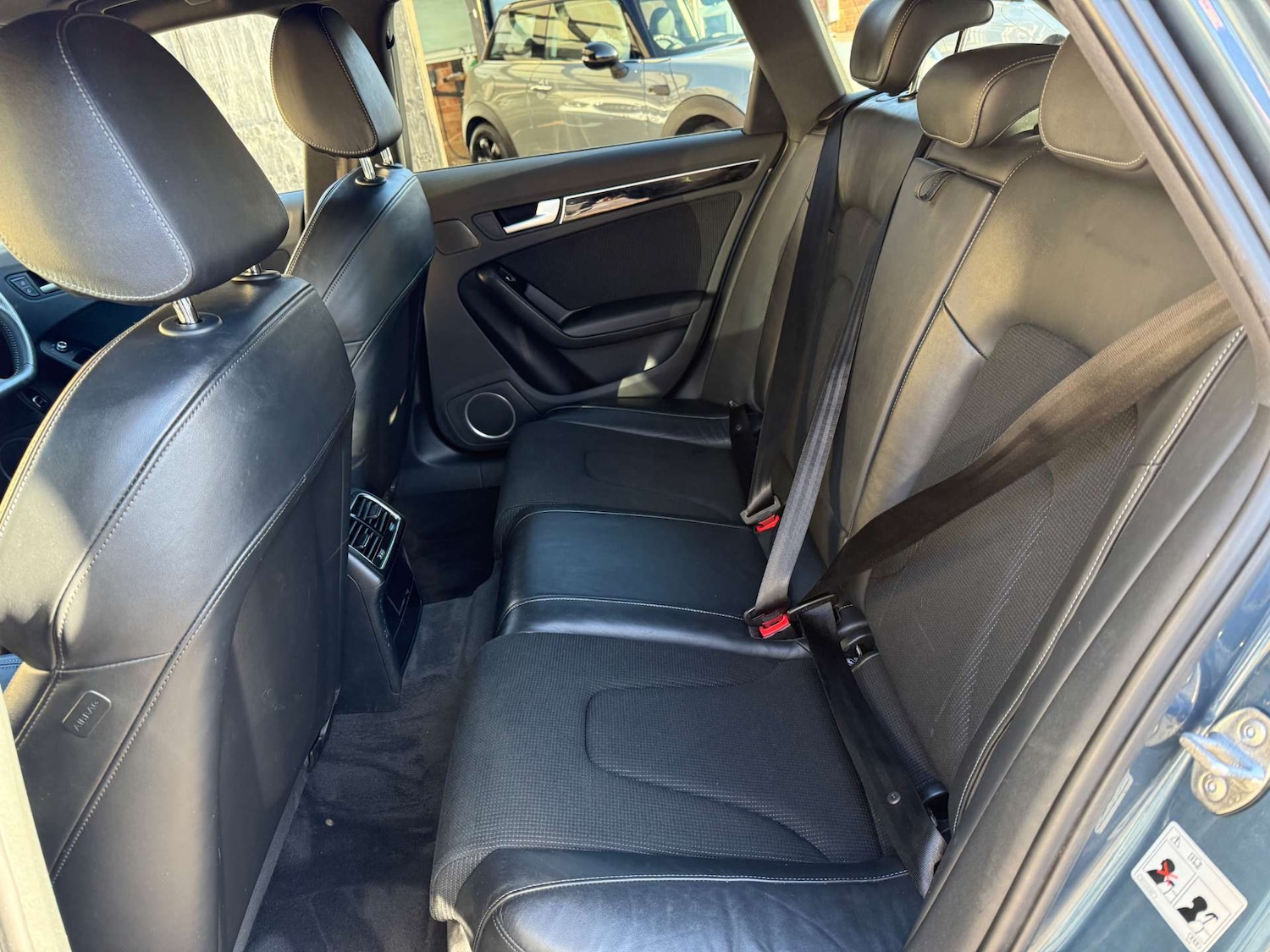 Used Audi A4 2014 for sale - 76366176: Photo 36