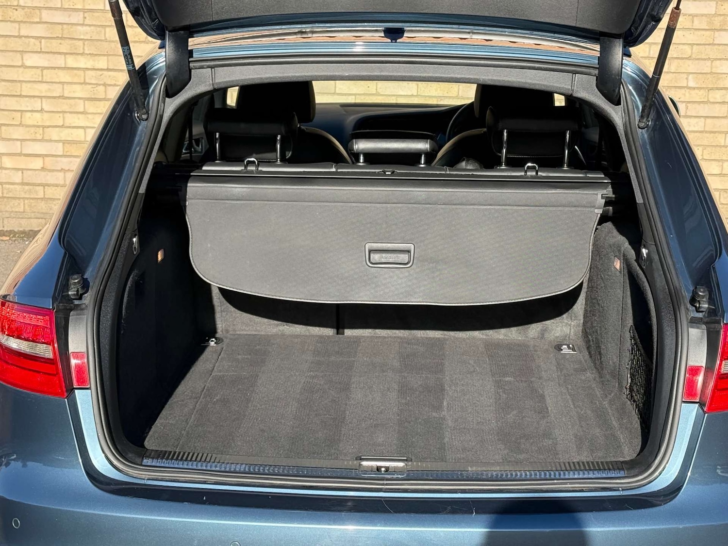 Used Audi A4 2014 for sale - 76366176: Photo 45