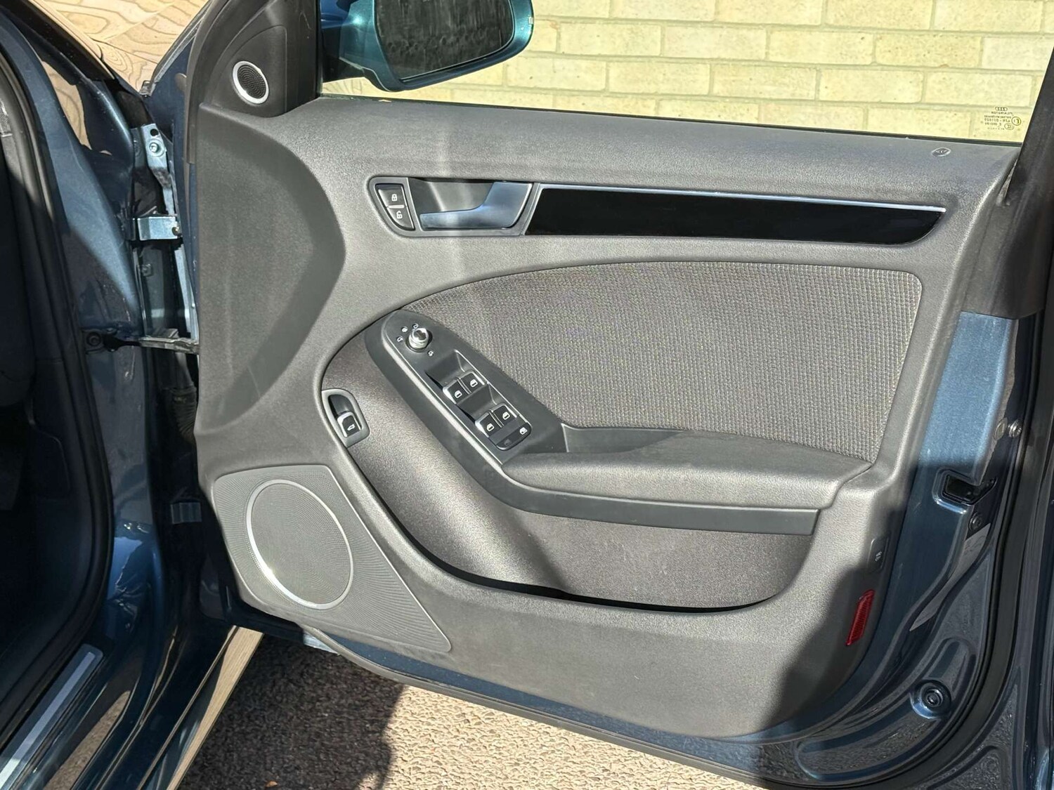 Used Audi A4 2014 for sale - 76366176: Photo 46