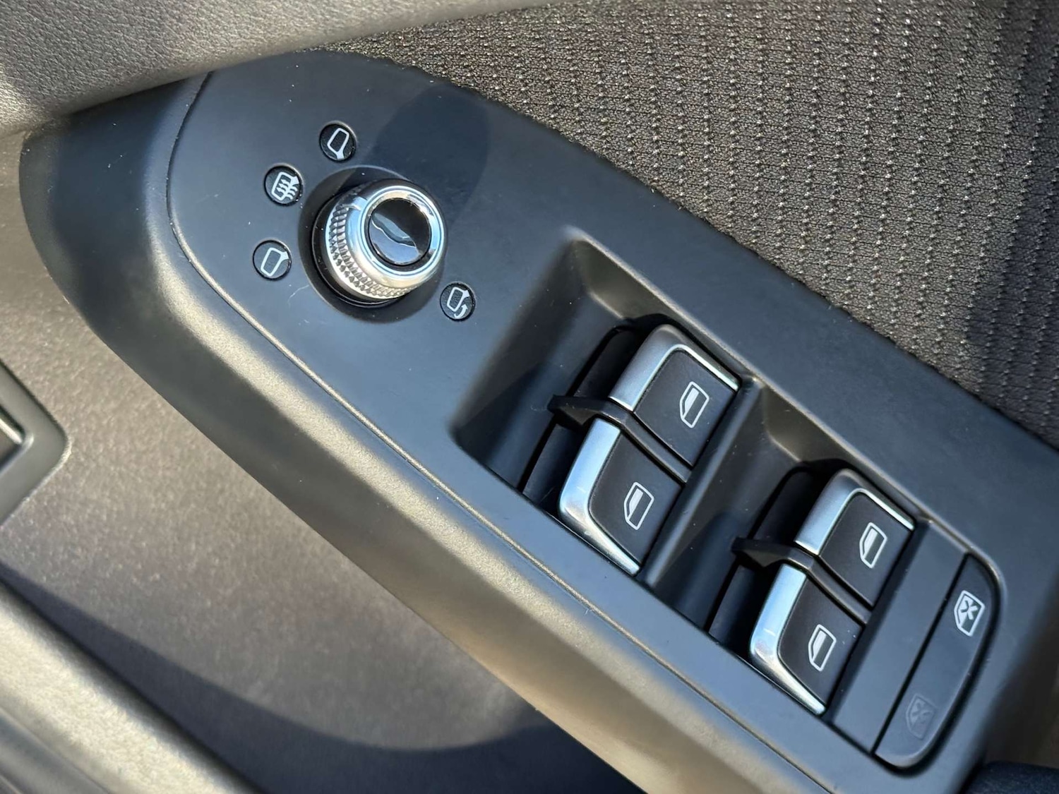 Used Audi A4 2014 for sale - 76366176: Photo 47