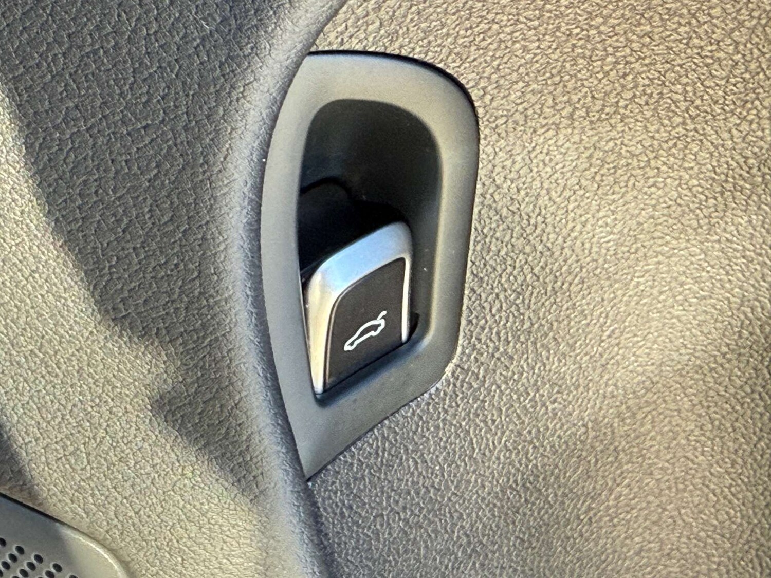 Used Audi A4 2014 for sale - 76366176: Photo 50