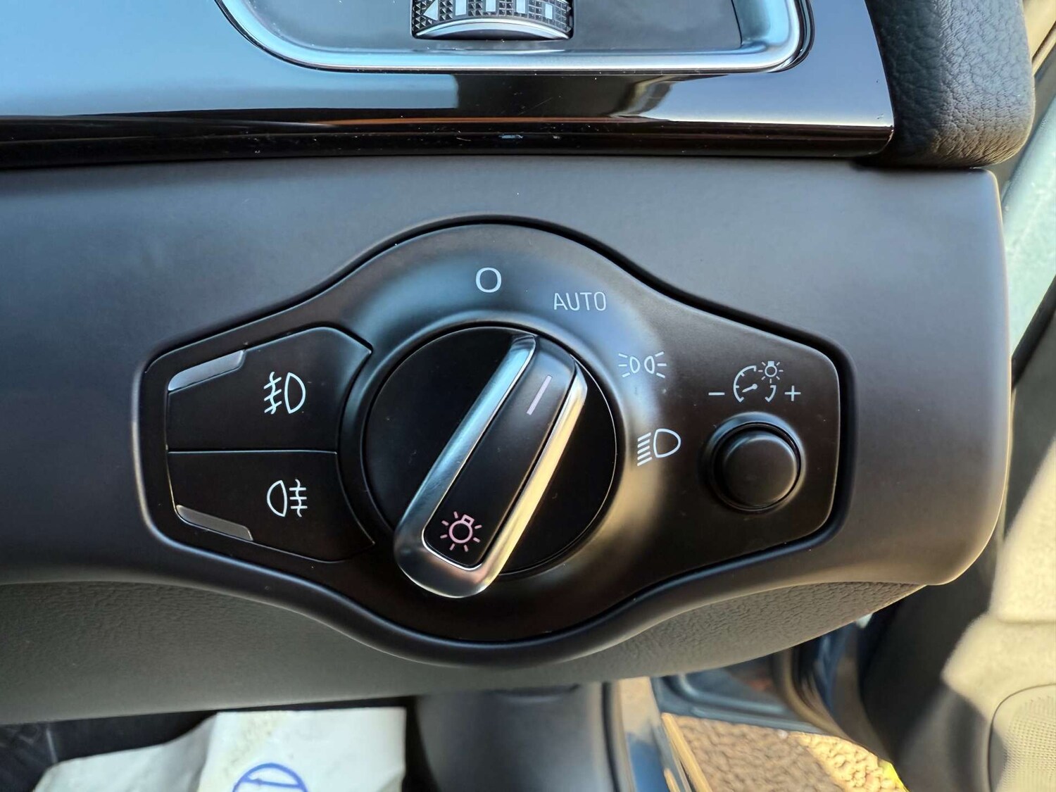 Used Audi A4 2014 for sale - 76366176: Photo 51