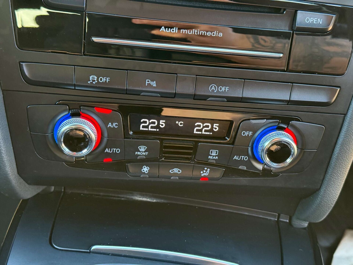 Used Audi A4 2014 for sale - 76366176: Photo 62