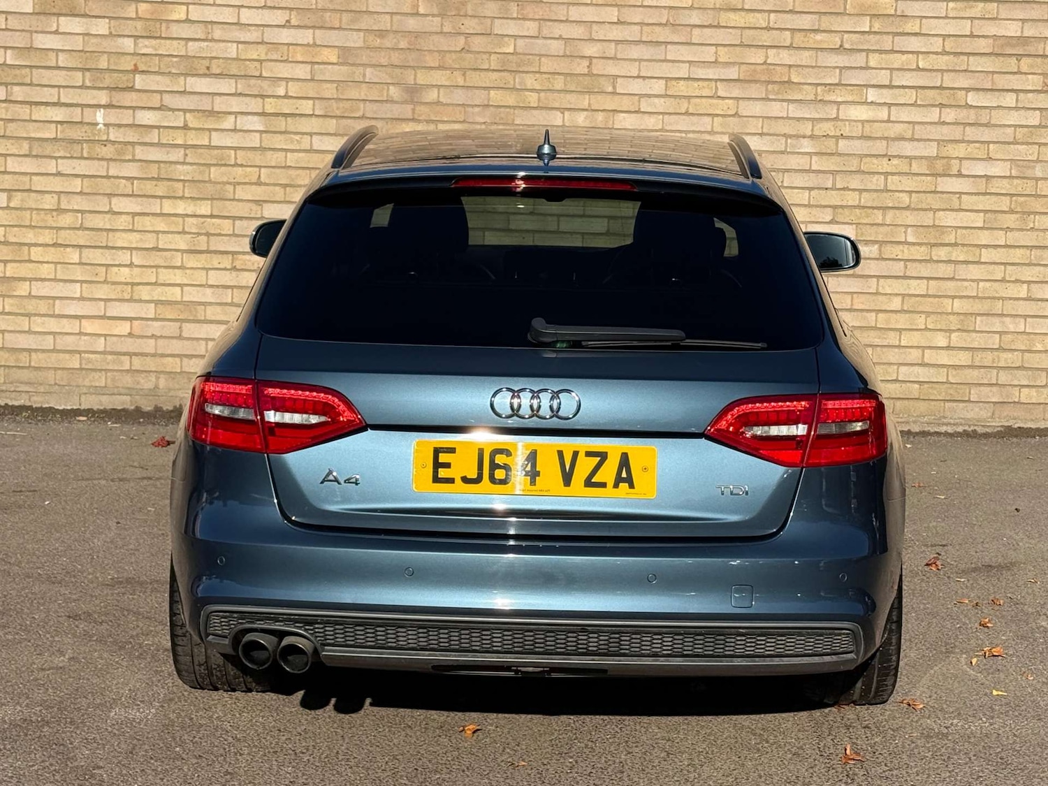 Used Audi A4 2014 for sale - 76366176: Photo 9