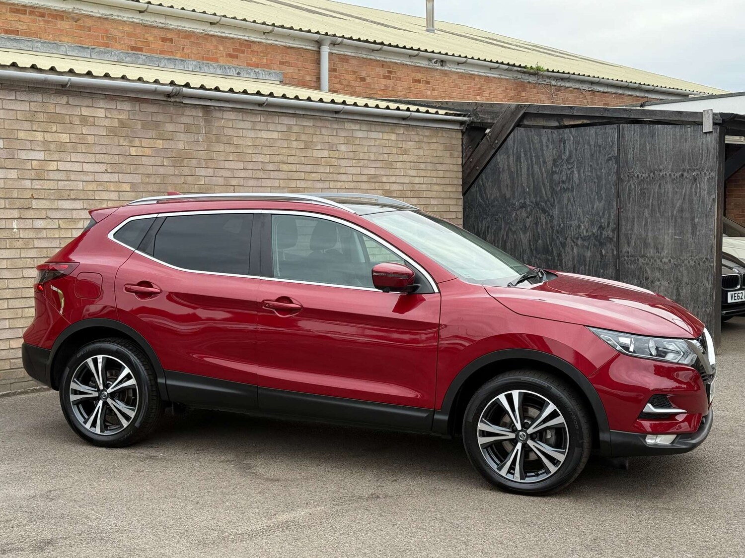 Used Nissan Qashqai 2017 for sale - 76091304: Photo 27