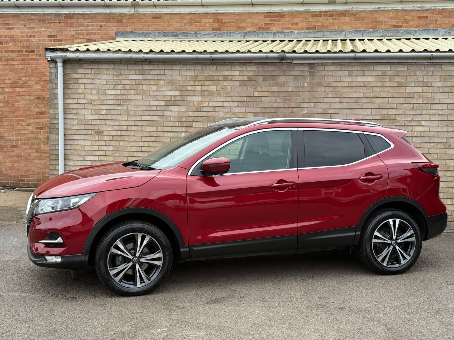 Used Nissan Qashqai 2017 for sale - 76091304: Photo 28