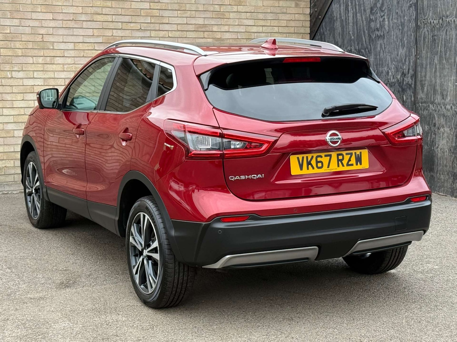 Used Nissan Qashqai 2017 for sale - 76091304: Photo 40