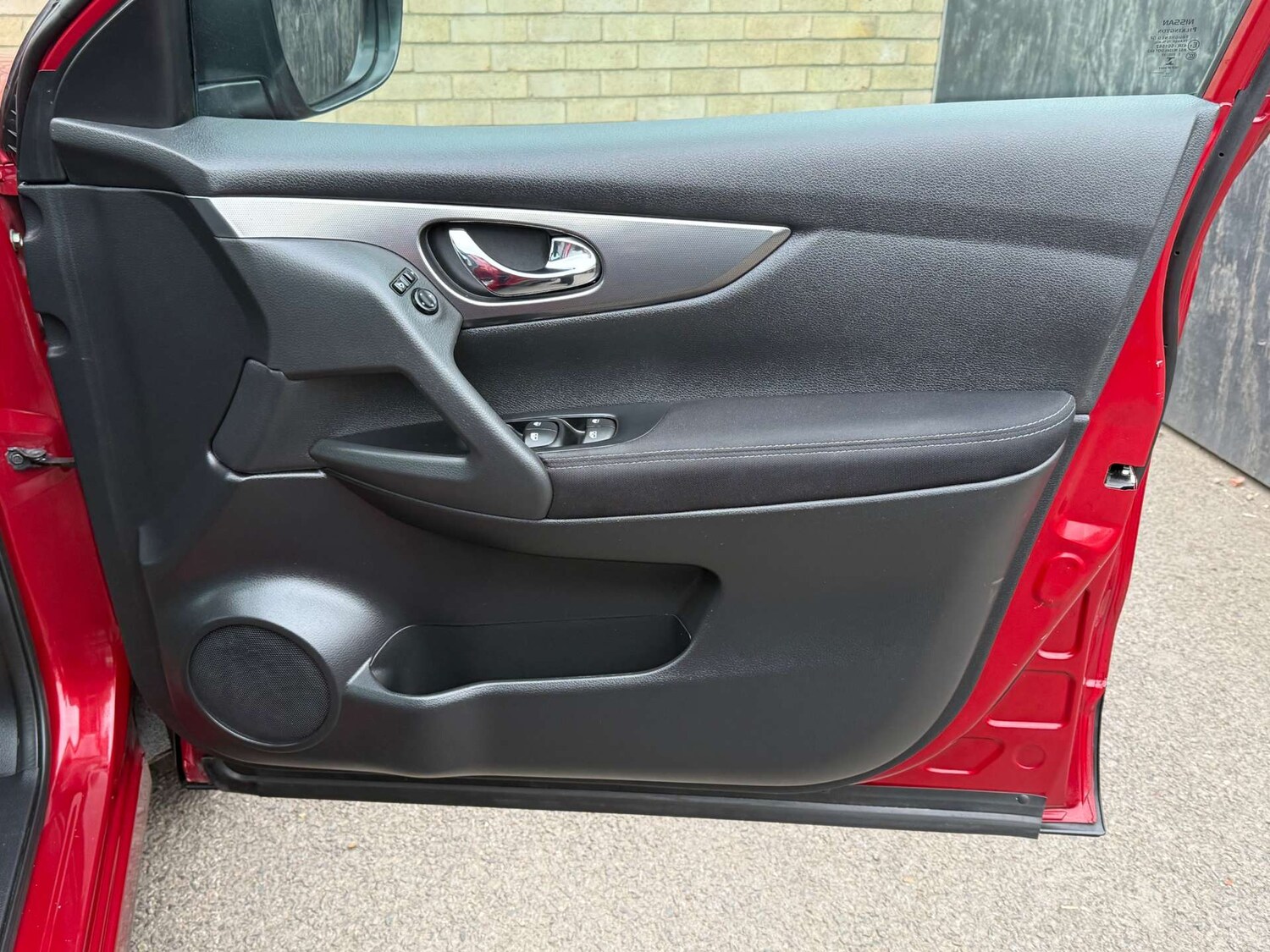 Used Nissan Qashqai 2017 for sale - 76091304: Photo 46