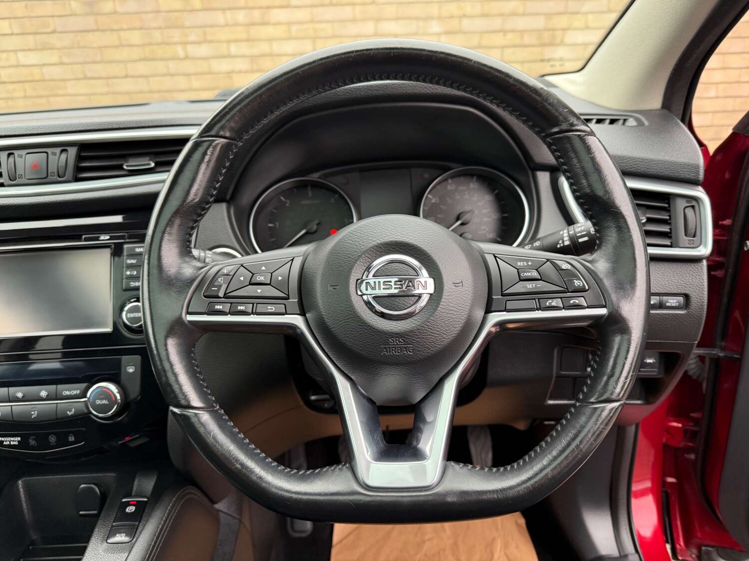 Used Nissan Qashqai 2017 for sale - 76091304: Photo 50