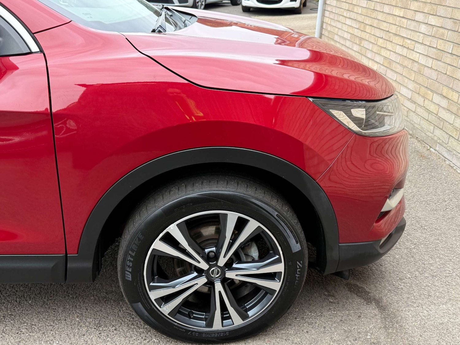 Used Nissan Qashqai 2017 for sale - 76091304: Photo 67