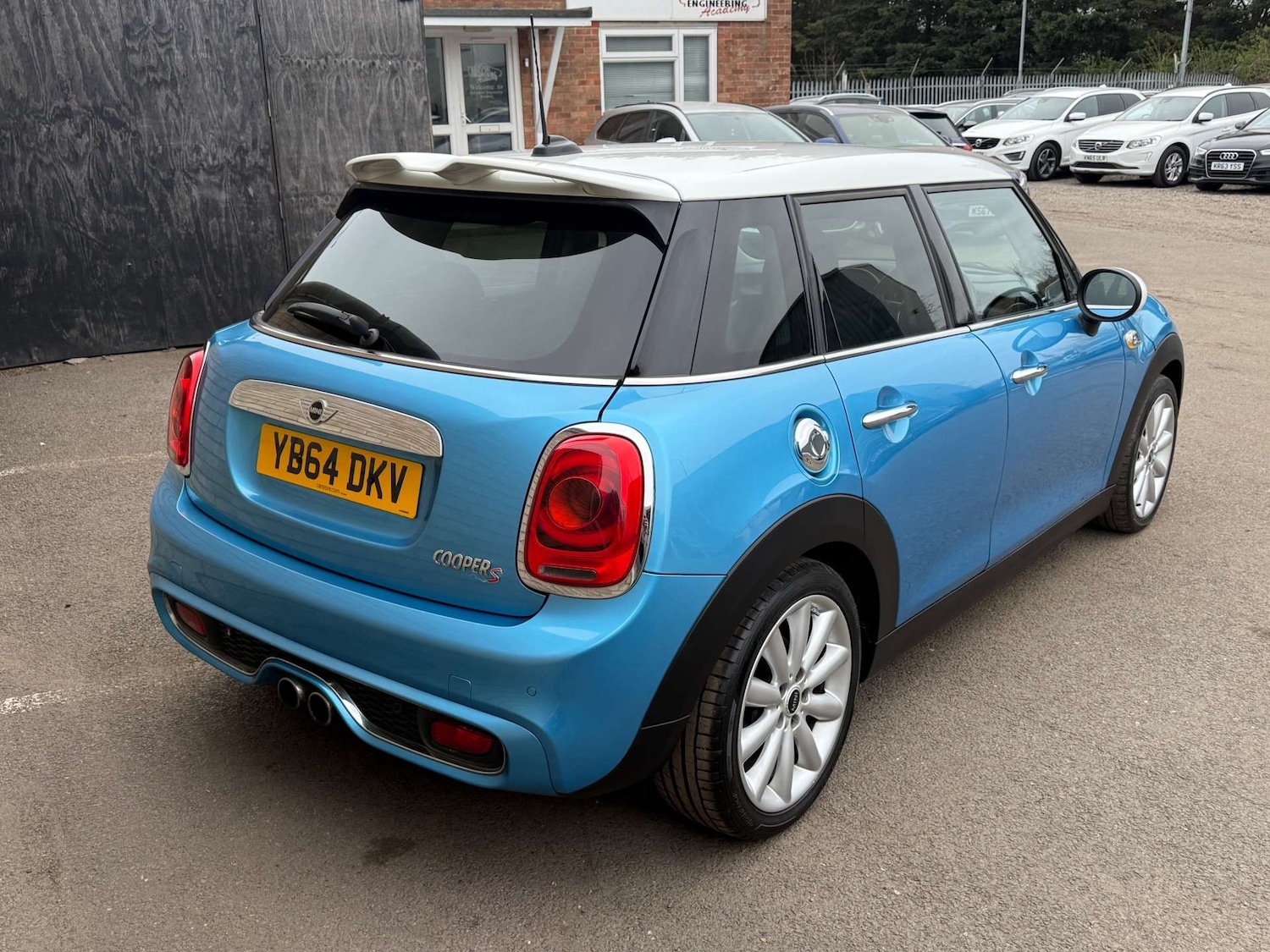 Used MINI Hatch 2015 for sale - 76919192: Photo 21