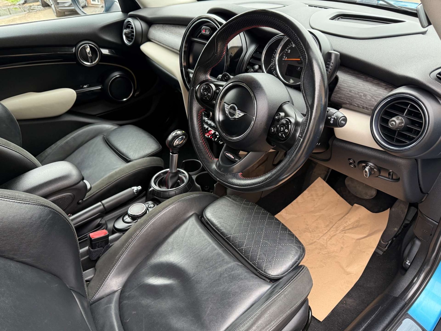 Used MINI Hatch 2015 for sale - 76919192: Photo 6