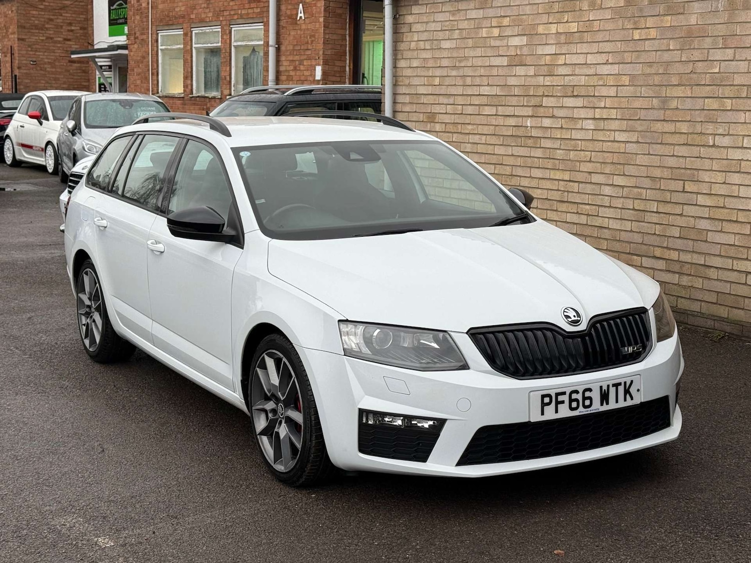 Used Skoda Octavia 2016 for sale - 77206929: Photo 2
