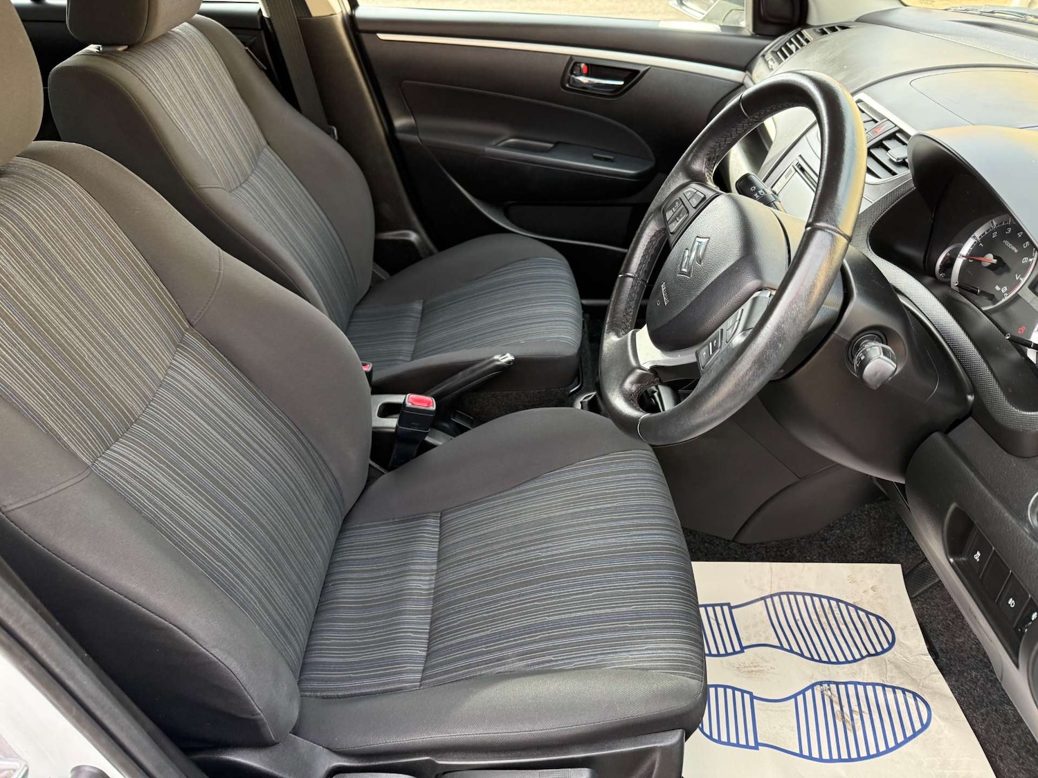 Used Suzuki Swift 2016 for sale - 76602019: Photo 10