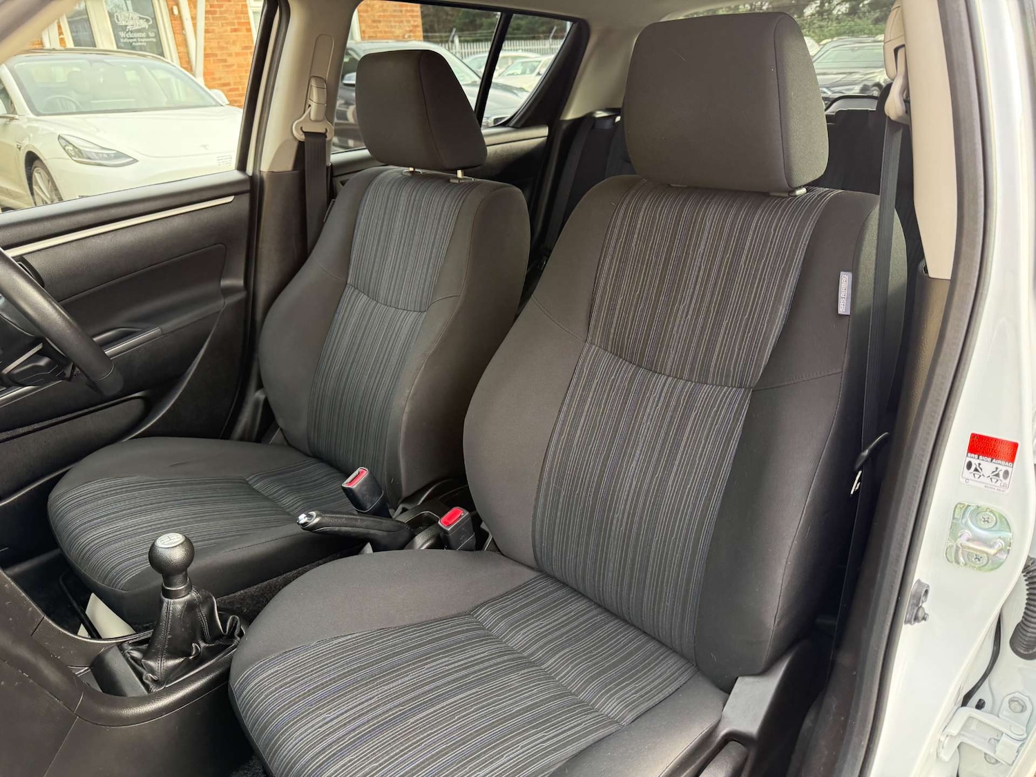 Used Suzuki Swift 2016 for sale - 76602019: Photo 25