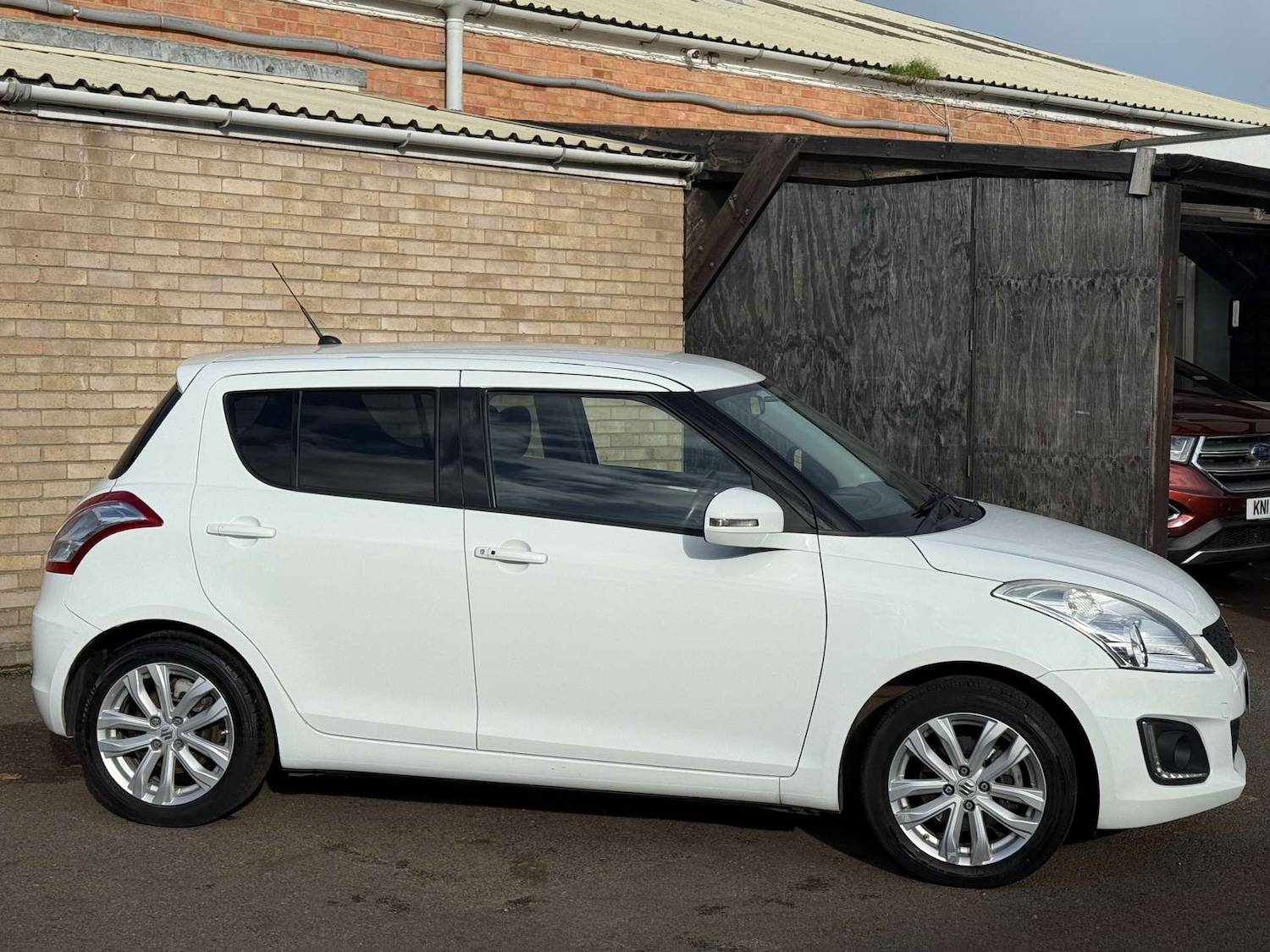 Used Suzuki Swift 2016 for sale - 76602019: Photo 33