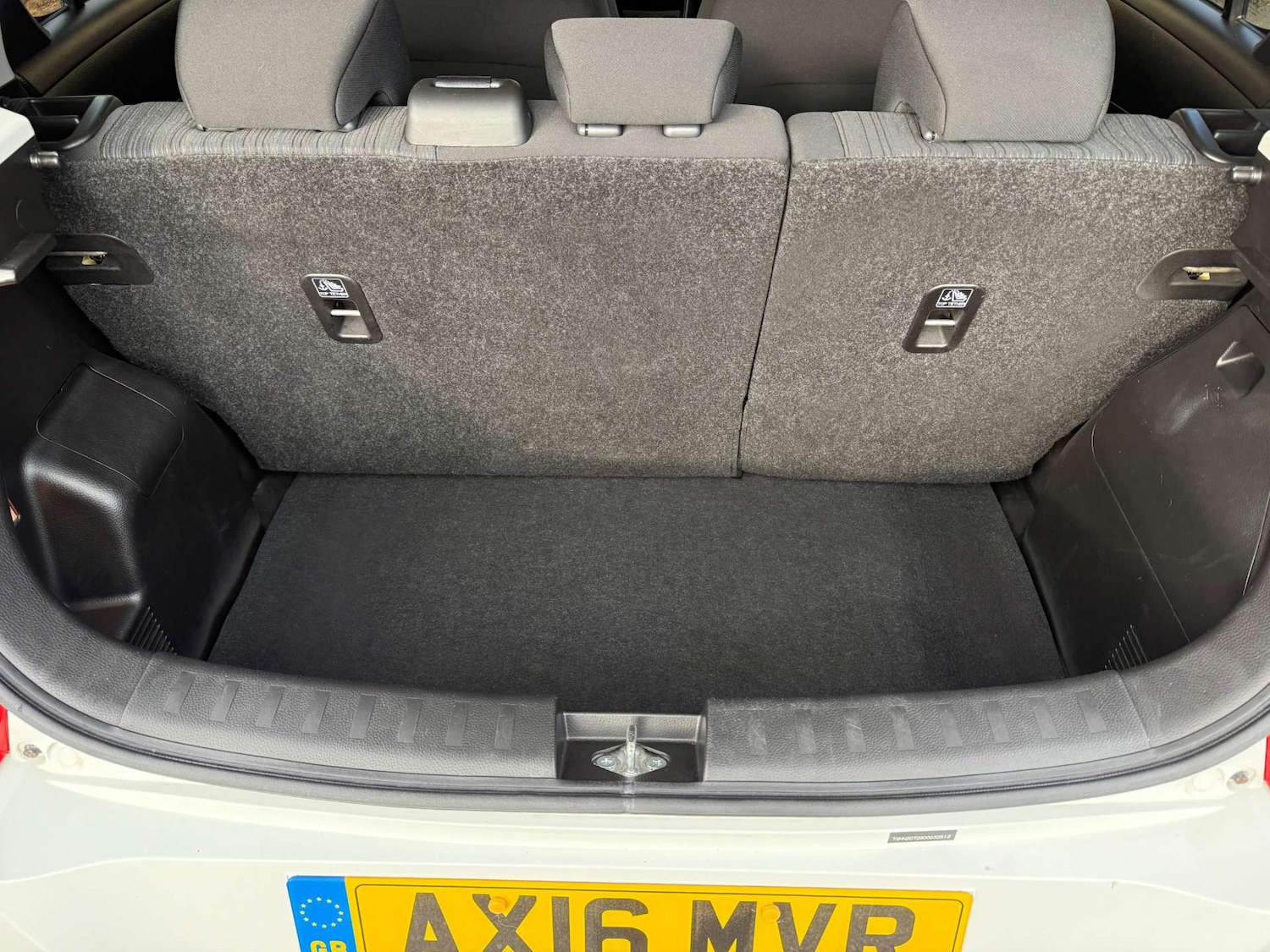 Used Suzuki Swift 2016 for sale - 76602019: Photo 42