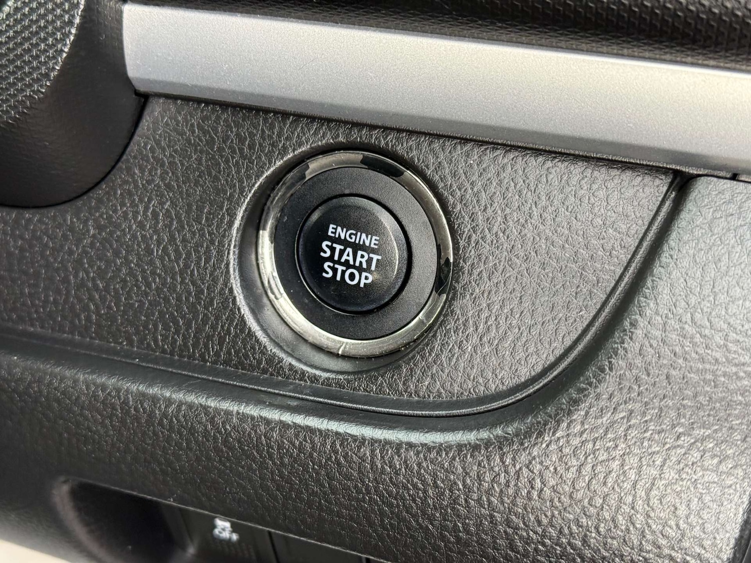 Used Suzuki Swift 2016 for sale - 76602019: Photo 45