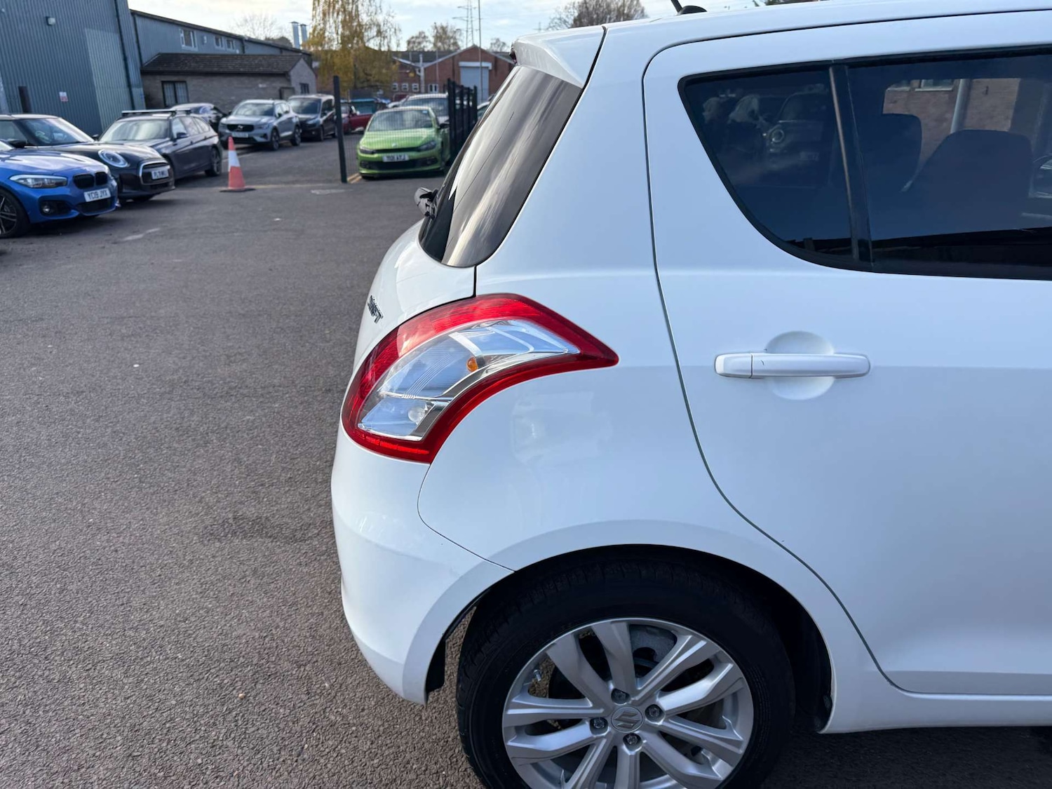 Used Suzuki Swift 2016 for sale - 76602019: Photo 70