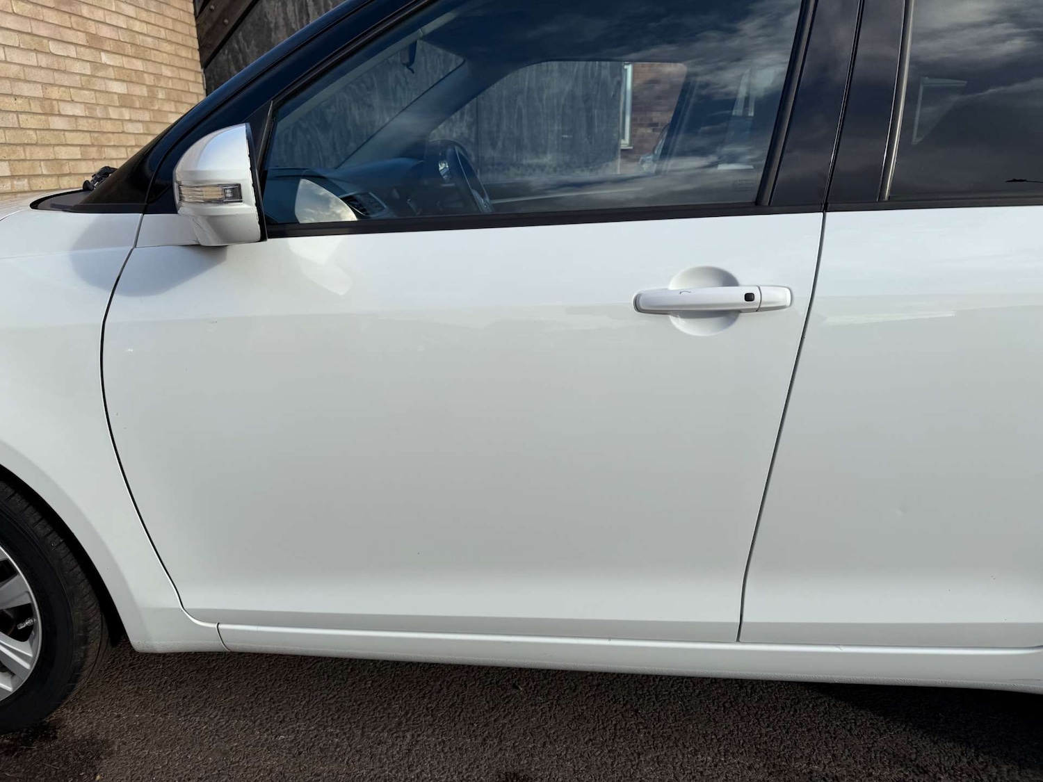 Used Suzuki Swift 2016 for sale - 76602019: Photo 75