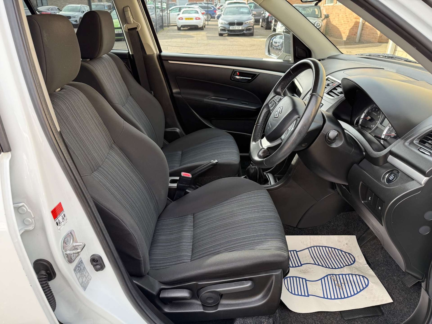 Used Suzuki Swift 2016 for sale - 76602019: Photo 9