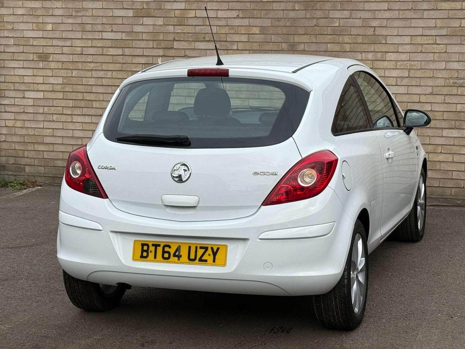 Vehicle 28