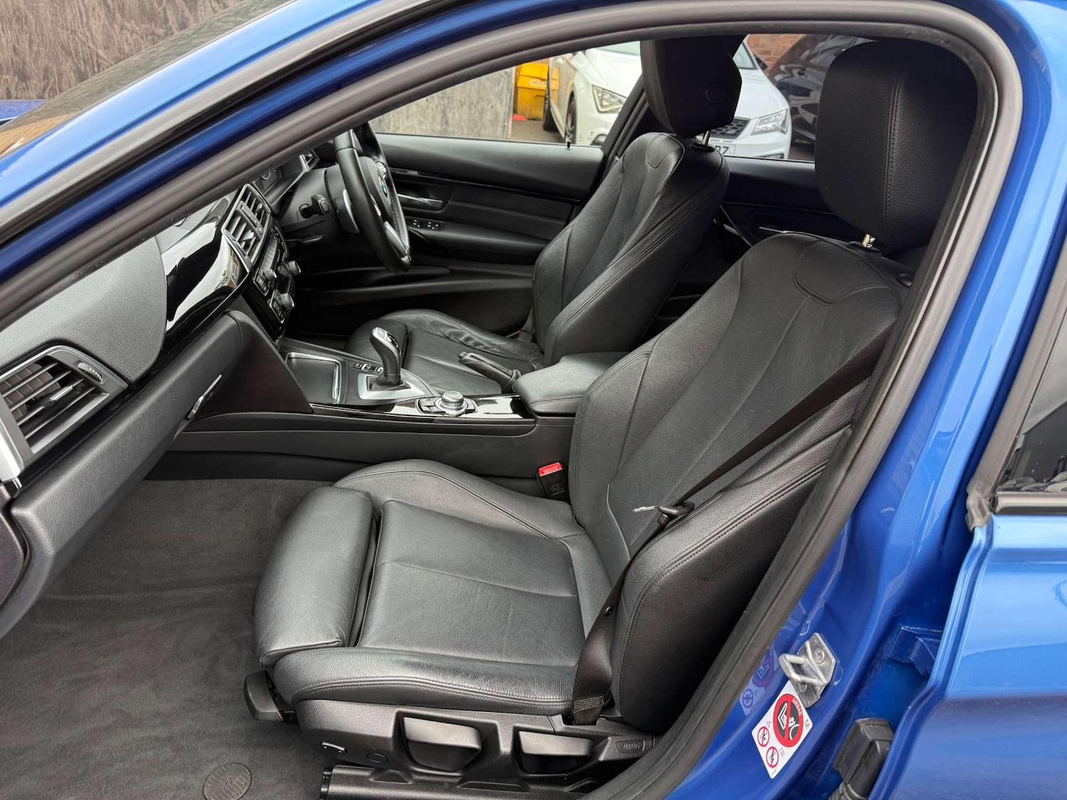 Used BMW 3 Series 2016 for sale - 77547724: Photo 20