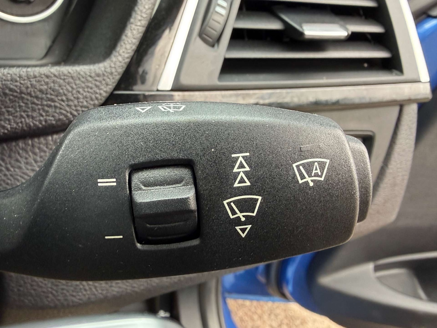 Used BMW 3 Series 2016 for sale - 77547724: Photo 44