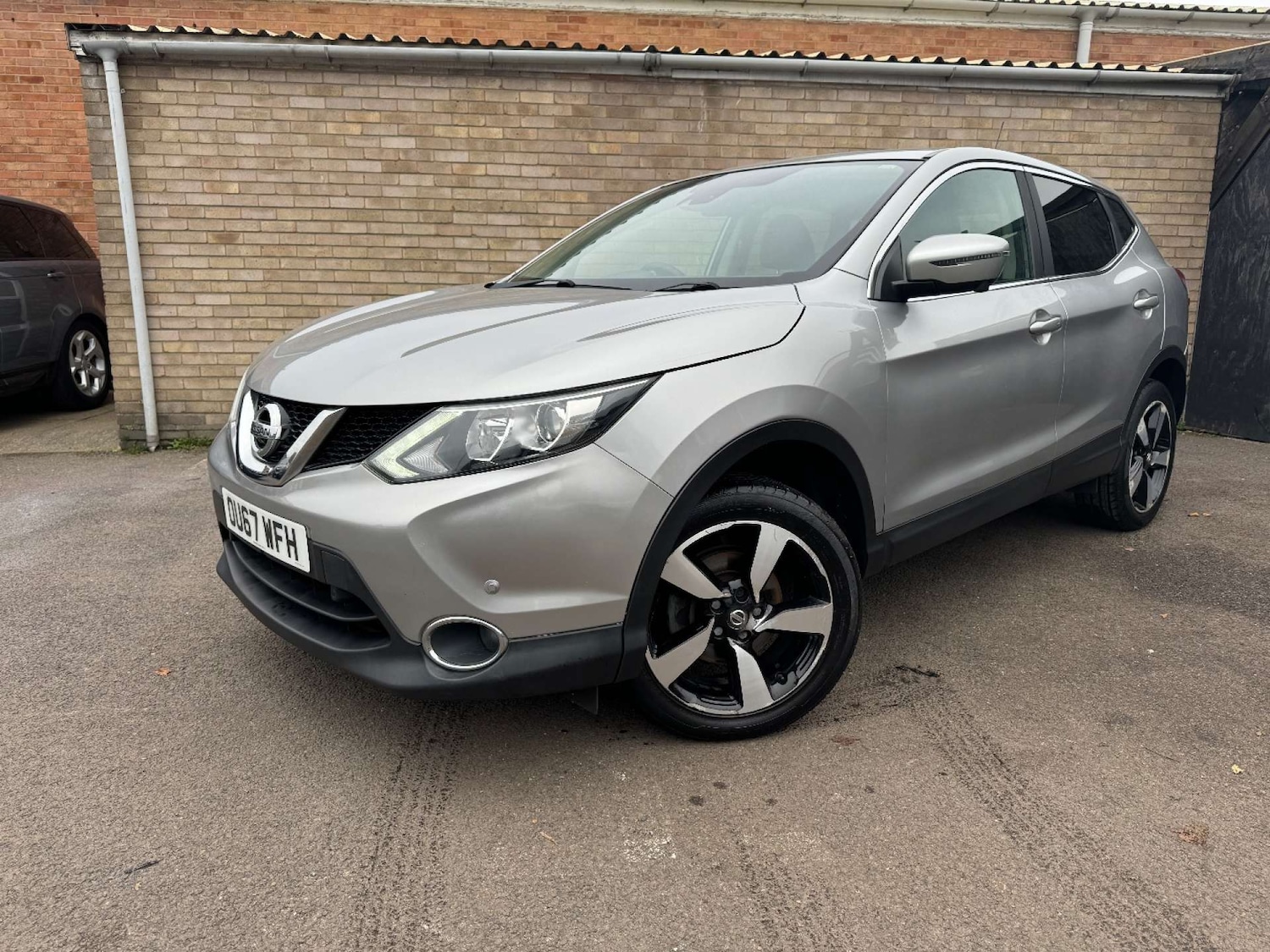 Used Nissan Qashqai 2017 for sale - 76330093: Photo 11