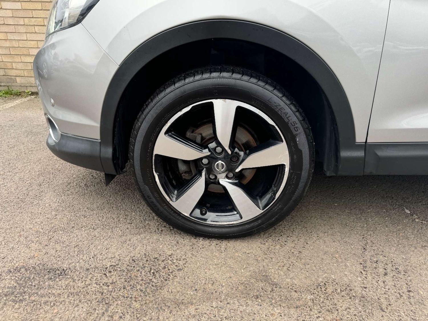 Used Nissan Qashqai 2017 for sale - 76330093: Photo 19