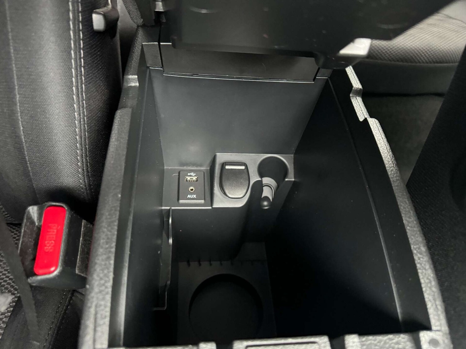 Used Nissan Qashqai 2017 for sale - 76330093: Photo 69