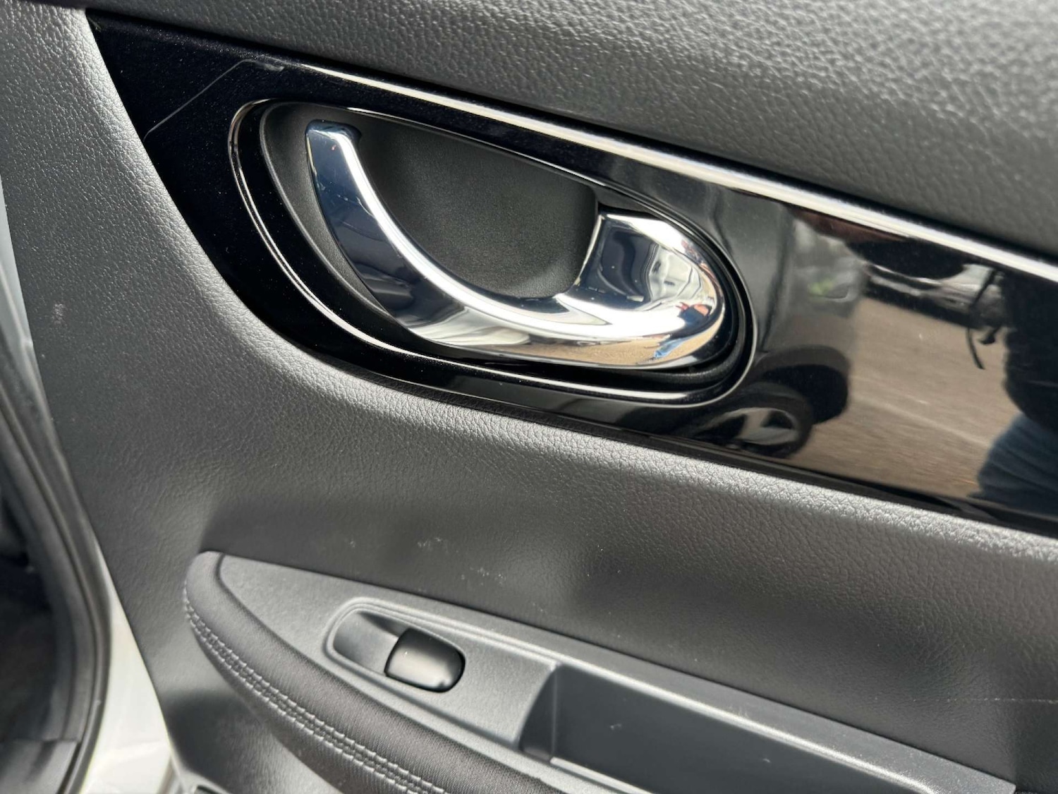 Used Nissan Qashqai 2017 for sale - 76330093: Photo 85