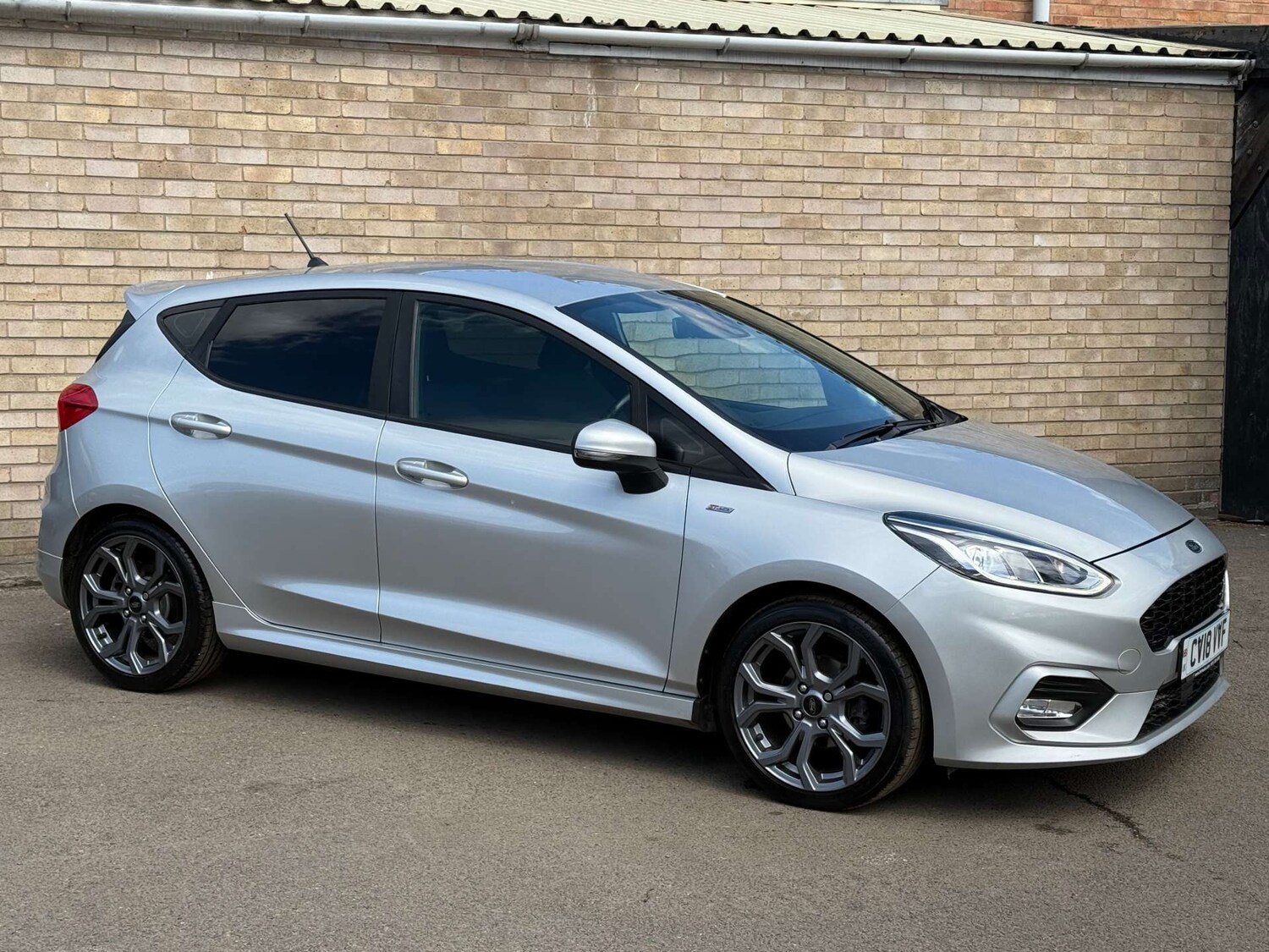 Used Ford Fiesta 2018 for sale - 76277540: Photo 34