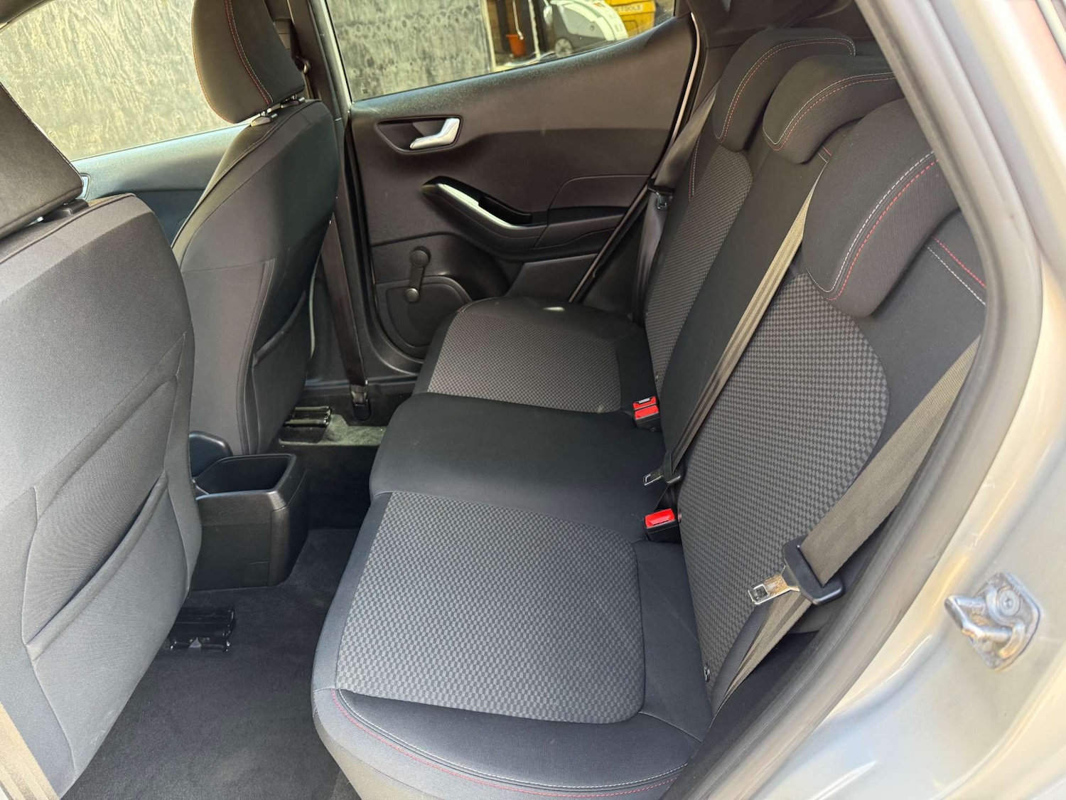 Used Ford Fiesta 2018 for sale - 76277540: Photo 38