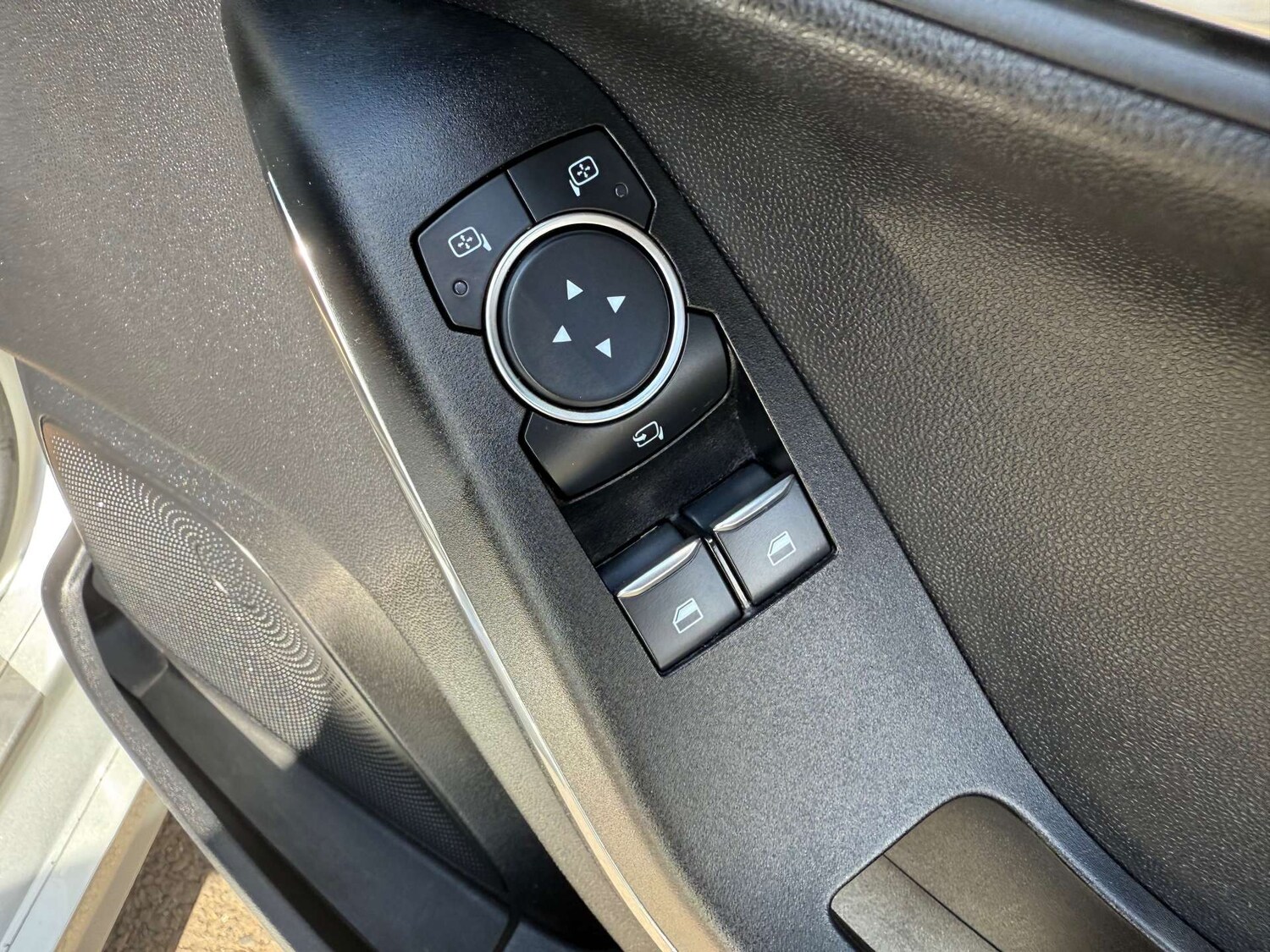 Used Ford Fiesta 2018 for sale - 76277540: Photo 45