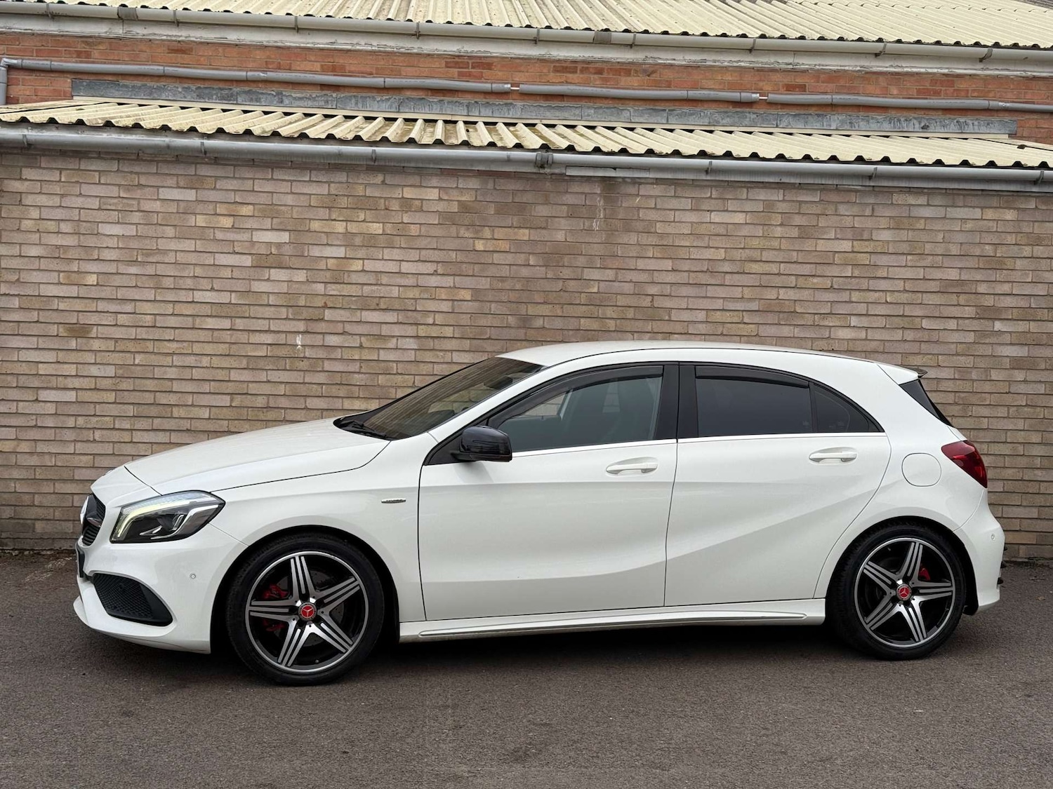 Used Mercedes-Benz A-Class 2016 for sale - 76651360: Photo 28