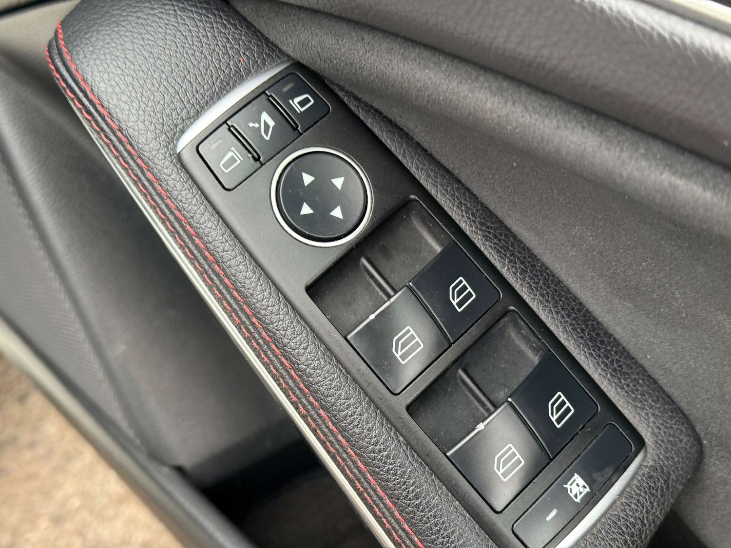 Used Mercedes-Benz A-Class 2016 for sale - 76651360: Photo 45