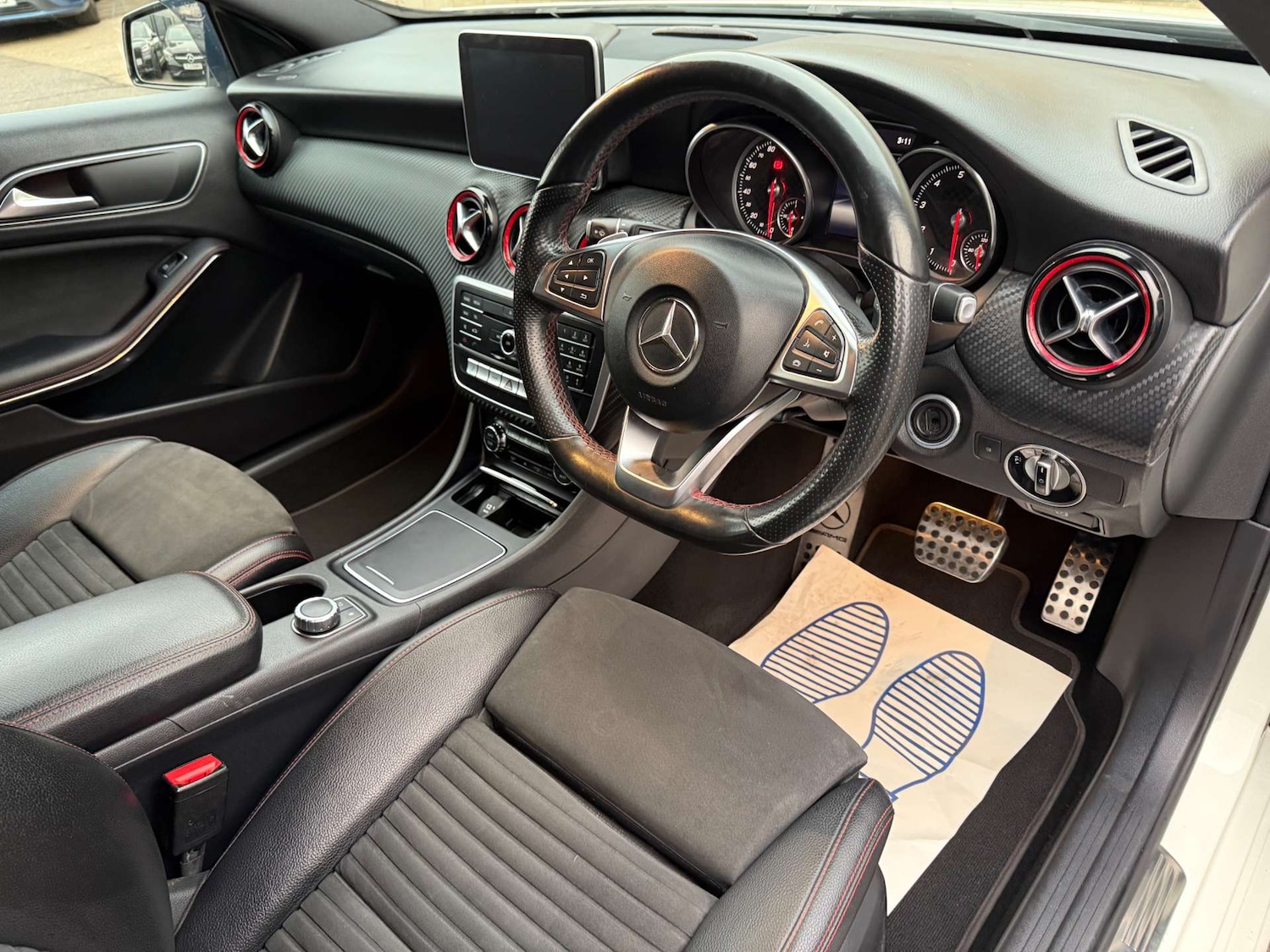 Used Mercedes-Benz A-Class 2016 for sale - 76651360: Photo 5