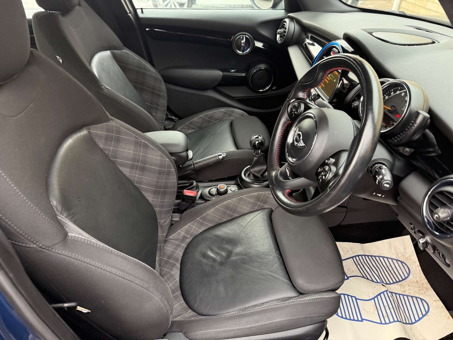 Used MINI Hatch 2015 for sale - 76735829: Photo 12