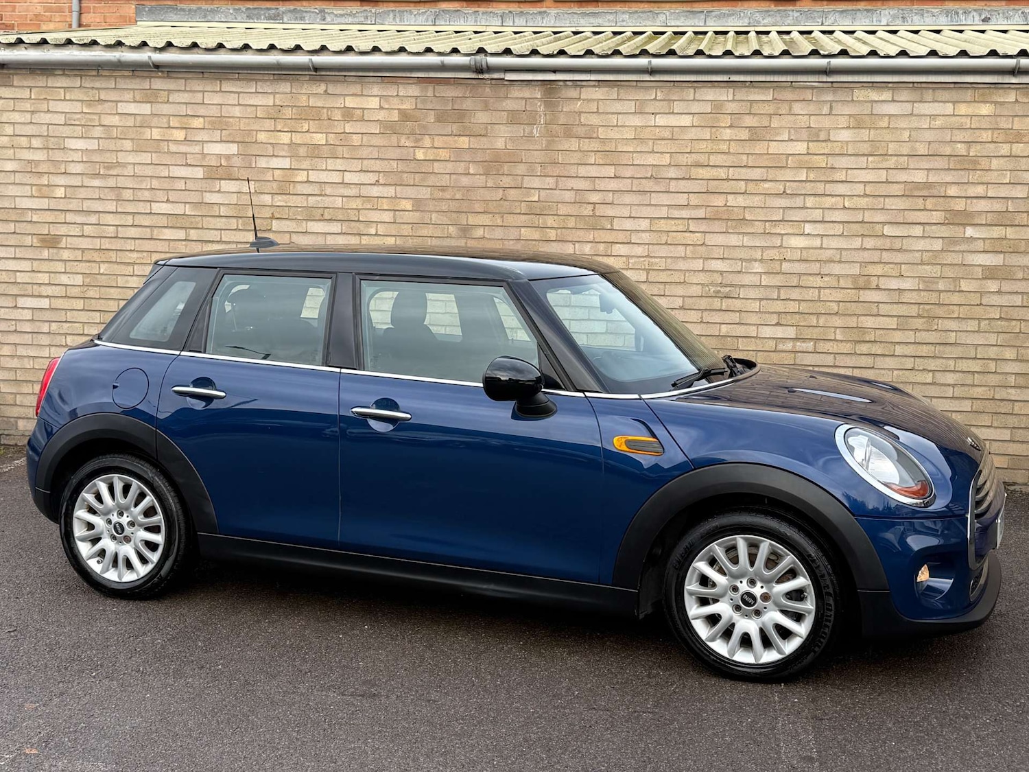 Used MINI Hatch 2015 for sale - 76735829: Photo 14