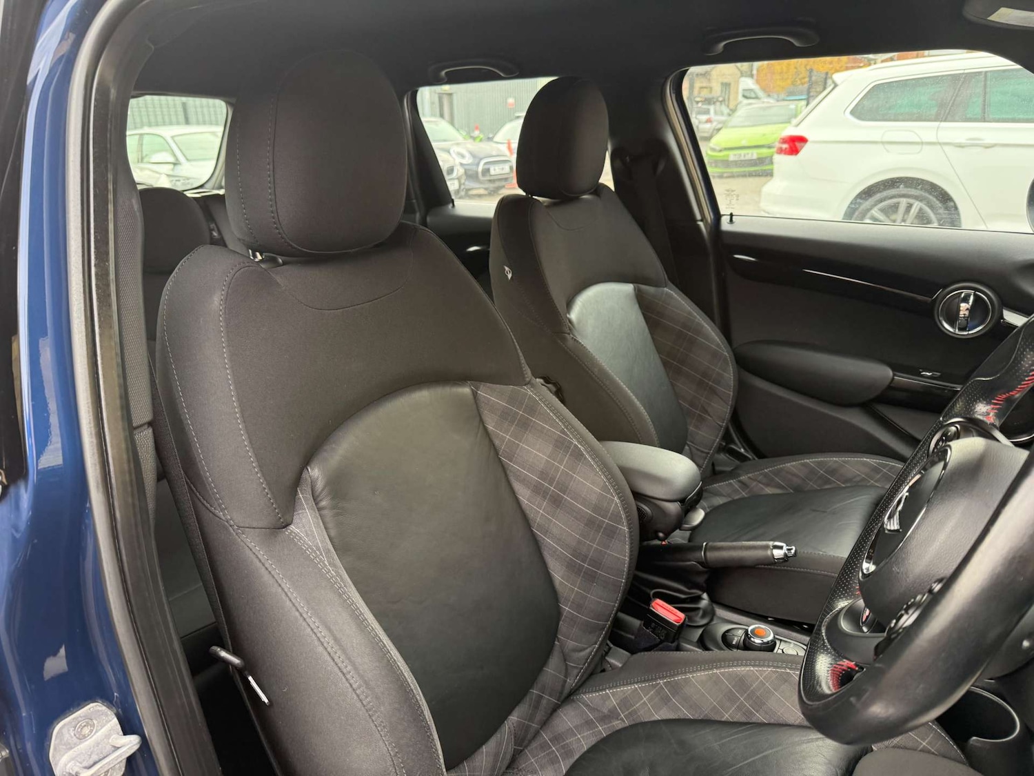 Used MINI Hatch 2015 for sale - 76735829: Photo 17