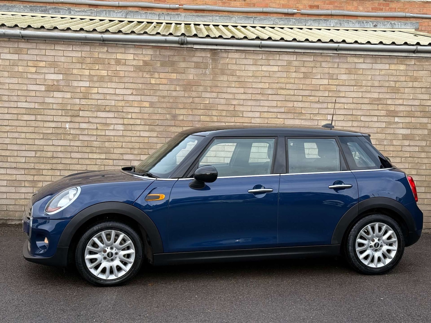 Used MINI Hatch 2015 for sale - 76735829: Photo 35