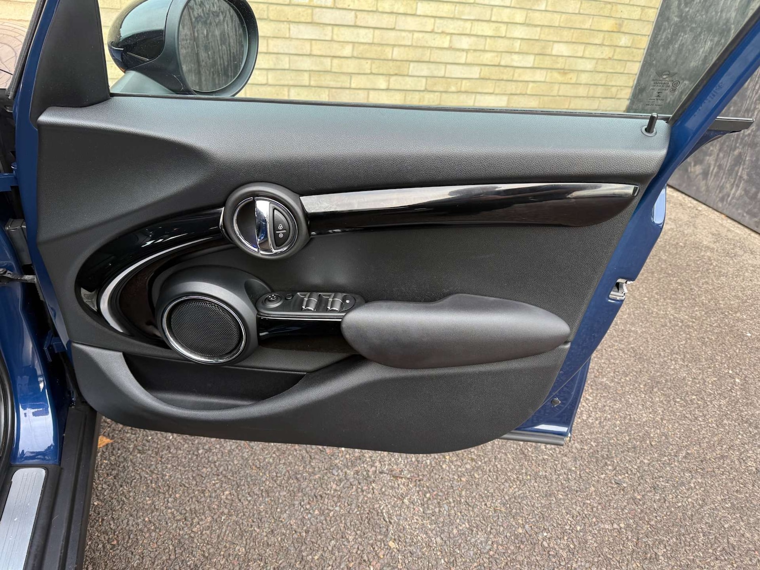 Used MINI Hatch 2015 for sale - 76735829: Photo 45