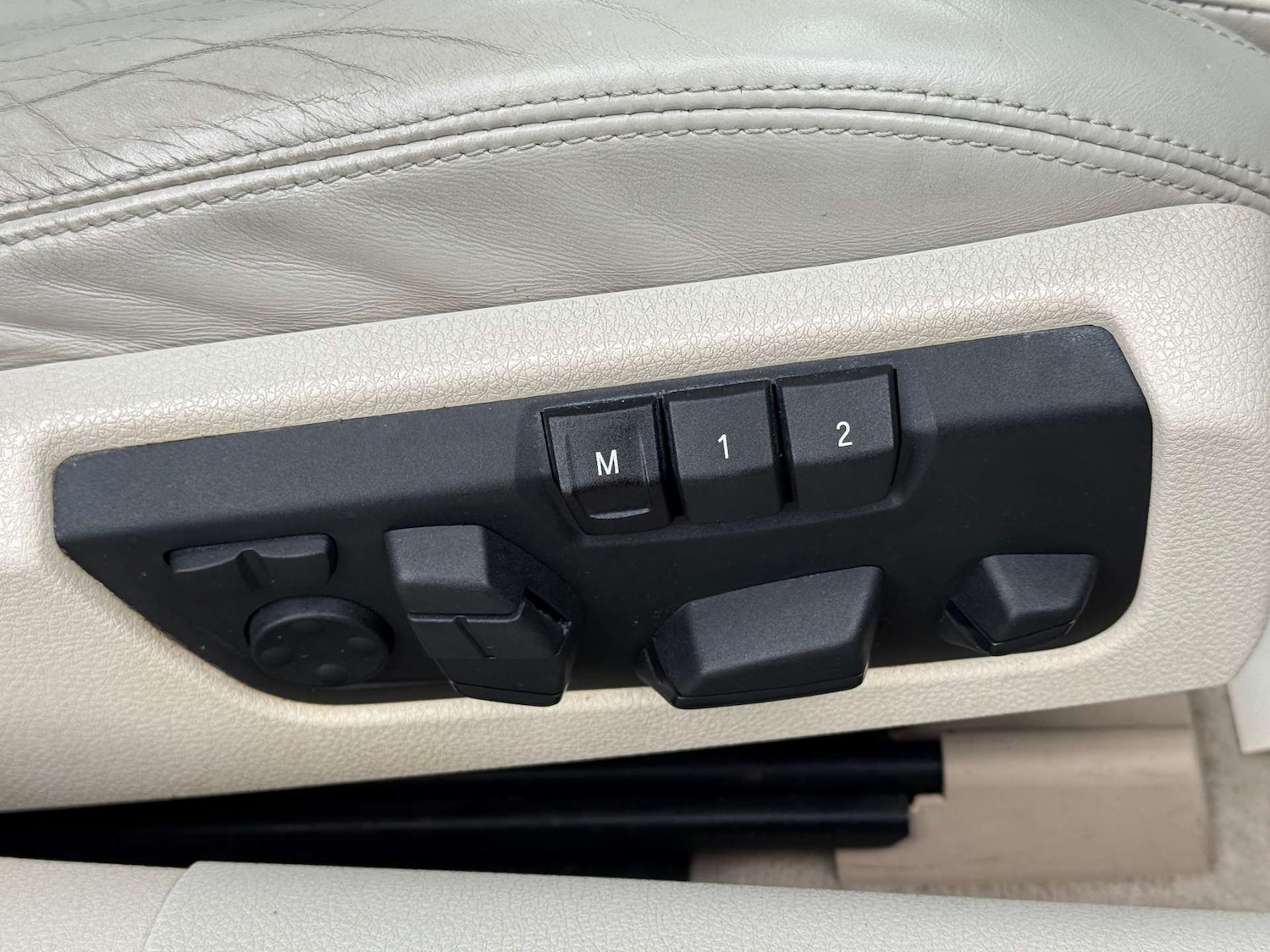 Used BMW 6 Series 2012 for sale - 77545038: Photo 46