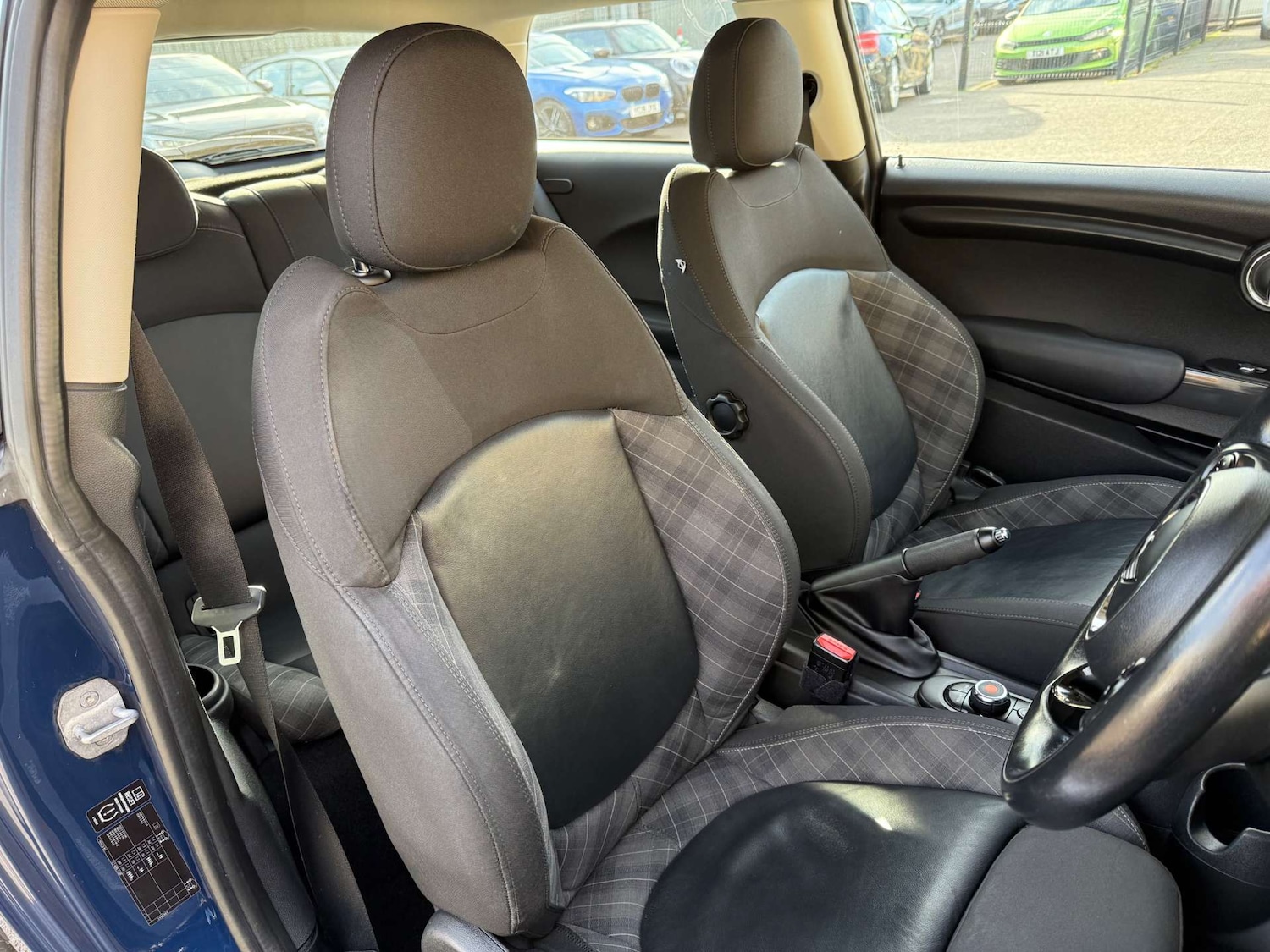 Used MINI Hatch 2014 for sale - 76601960: Photo 15