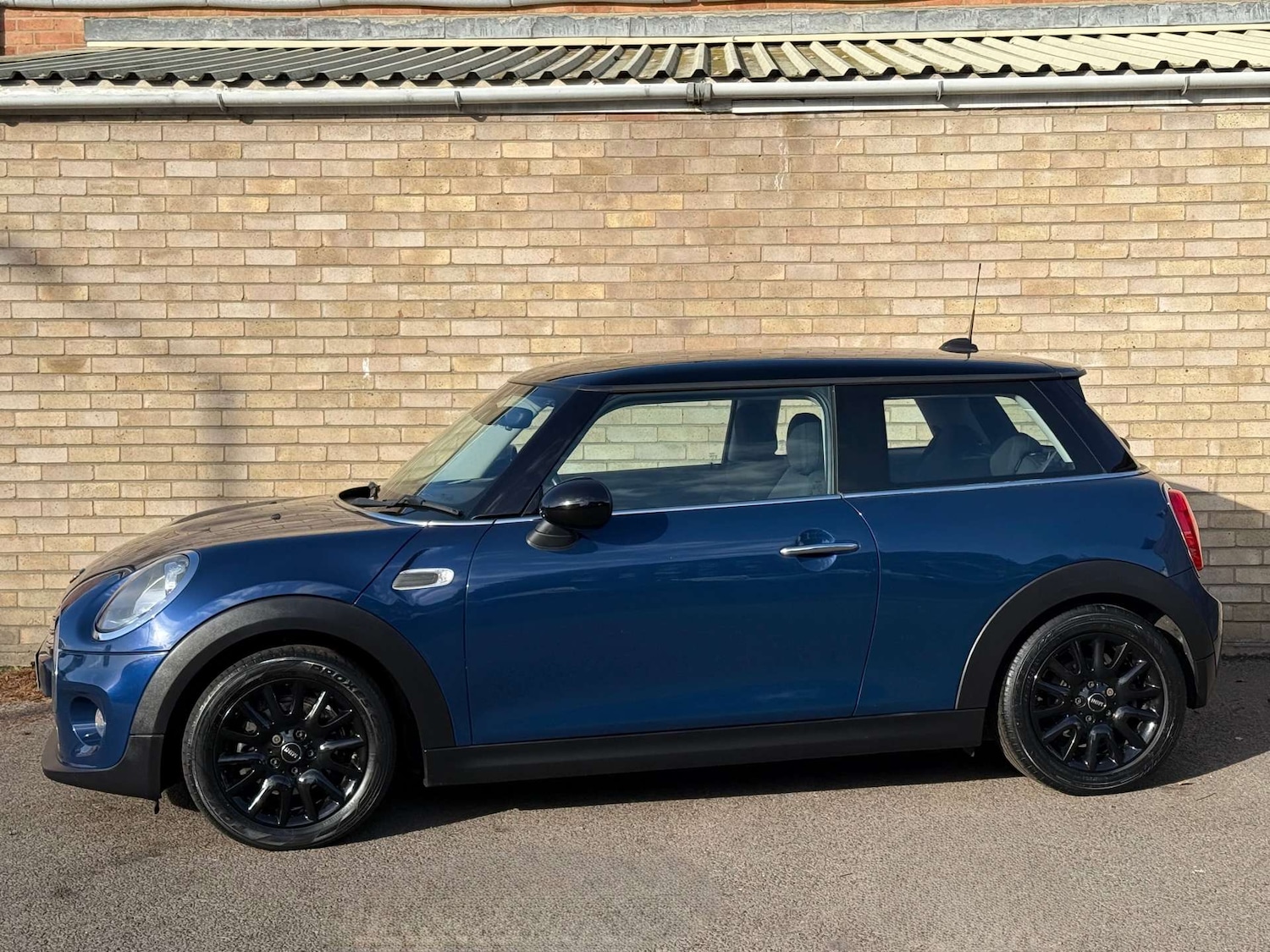 Used MINI Hatch 2014 for sale - 76601960: Photo 32