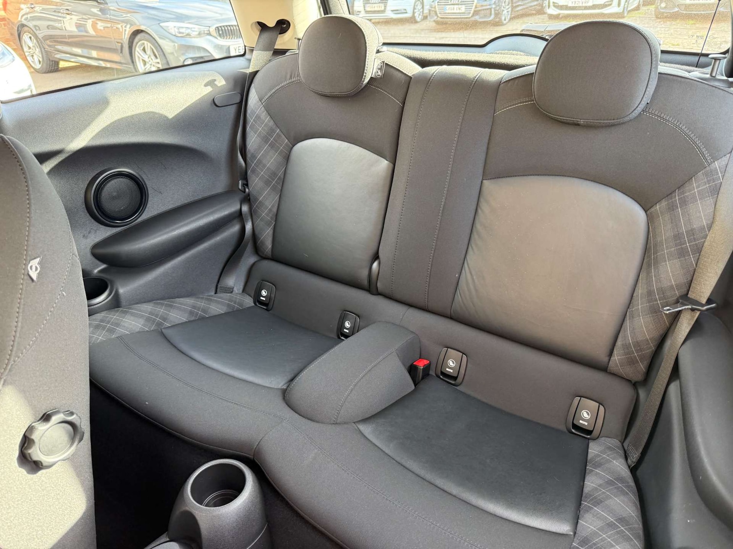 Used MINI Hatch 2014 for sale - 76601960: Photo 35