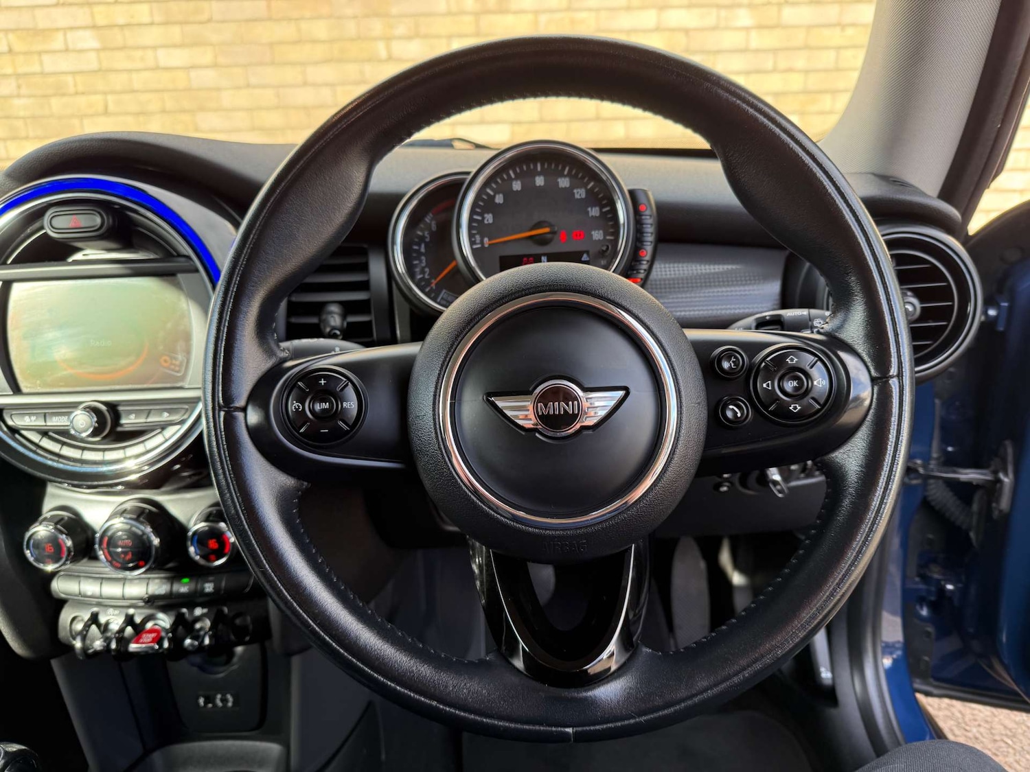 Used MINI Hatch 2014 for sale - 76601960: Photo 45