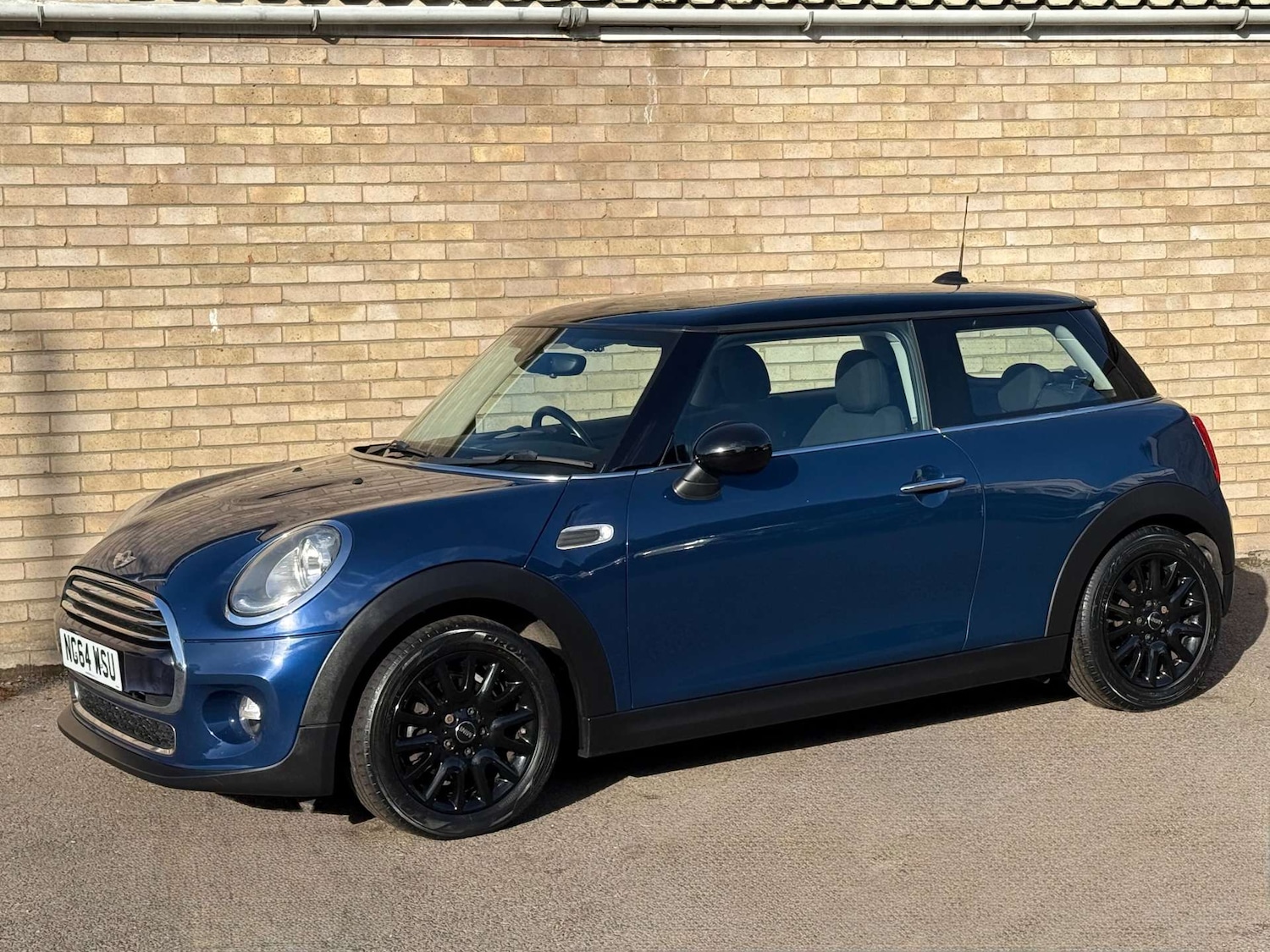 Used MINI Hatch 2014 for sale - 76601960: Photo 8
